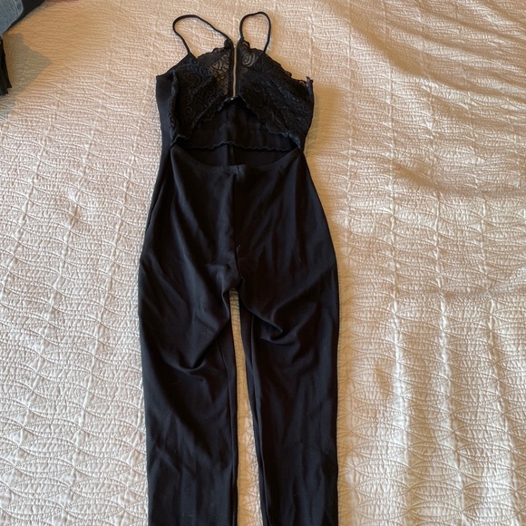 • Womens black Jumpsuit - Picture 2 of 4